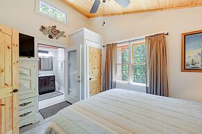 Near Main Street w/ Hot Tub: Retreat in Hiawassee!