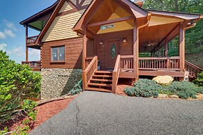 Mineral Bluff 'bear Ridge Cabin' w/ Hot Tub!