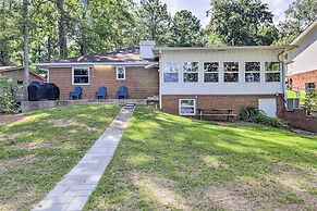 Lakefront Macon Getaway: Grill, Pet Friendly!