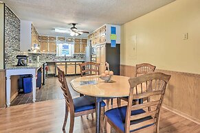 Lakefront Macon Getaway: Grill, Pet Friendly!