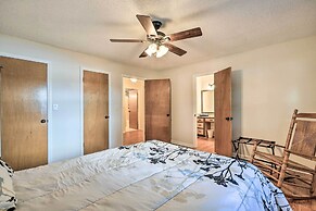 Lakefront Macon Getaway: Grill, Pet Friendly!