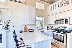 Tiny Home Retreat w/ Fire Pit ~ 3 Mi to Lake!