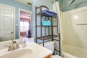 Horn Lake Vacation Rental ~ 14 Mi to Memphis!