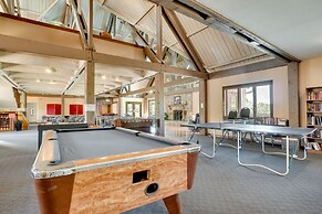 Quaint Cabin w/ Pool + Lake Access, 7 Mi to Helen!