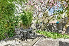 Seattle Home w/ Private Yard ~ 8 Mi to Dtwn!