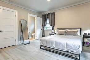 Seattle Home w/ Private Yard ~ 8 Mi to Dtwn!