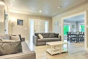 Seattle Home w/ Private Yard ~ 8 Mi to Dtwn!