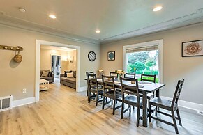 Seattle Home w/ Private Yard ~ 8 Mi to Dtwn!