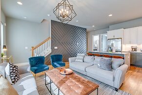 Nashville Townhome w/ Rooftop Balcony & Game Room!