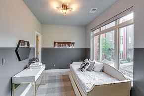 Nashville Townhome w/ Rooftop Balcony & Game Room!