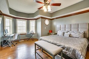 4 Mi to Bourbon St: Spacious Retreat w/ Wet Bar!