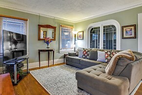 Walk to Williams District: Home w/ Hot Tub & Patio