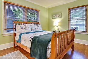 Walk to Williams District: Home w/ Hot Tub & Patio