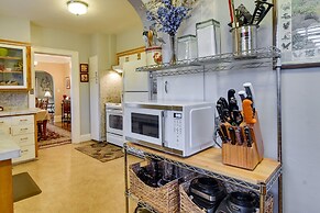 Walk to Williams District: Home w/ Hot Tub & Patio