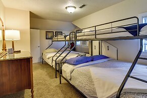 Walk to Williams District: Home w/ Hot Tub & Patio