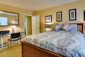 Walk to Williams District: Home w/ Hot Tub & Patio