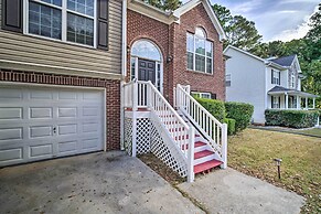 Spacious Acworth Home w/ Deck ~ 1 Mi to Lake