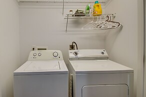 Lynchburg Rental w/ Deck: Near Downtown!