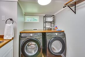 Cozy Clarkesville Getaway w/ Fire Pit!