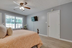 Atlanta Getaway w/ Private Yard: 3 Mi to Airport