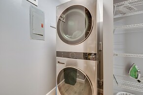 Atlanta Getaway w/ Private Yard: 3 Mi to Airport