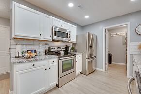 Atlanta Getaway w/ Private Yard: 3 Mi to Airport
