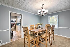 Charming Marietta Home ~ 7 Mi to Downtown!