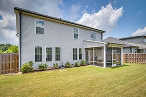 Quaint Grovetown Getaway w/ Private Hot Tub!