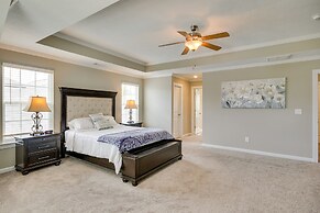 Quaint Grovetown Getaway w/ Private Hot Tub!