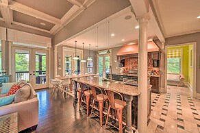 Upscale Family Home w/ Dock on Lake Hartwell!