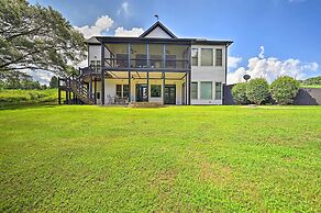 Upscale Family Home w/ Dock on Lake Hartwell!