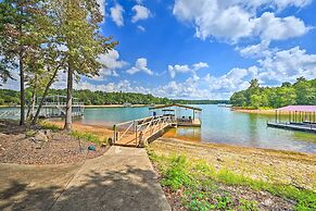 Upscale Family Home w/ Dock on Lake Hartwell!