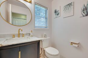 Smyrna Home w/ Deck & Patio: 17 Mi to Downtown ATL