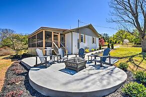 Georgia Getaway w/ 2-story Dock By Lake Hartwell