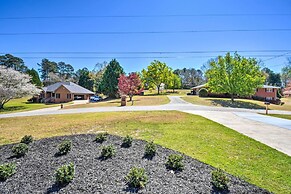 Georgia Getaway w/ 2-story Dock By Lake Hartwell