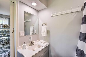 Georgia Getaway w/ 2-story Dock By Lake Hartwell