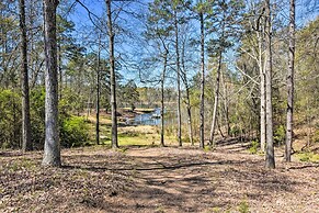 Georgia Getaway w/ 2-story Dock By Lake Hartwell