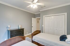 St Simons Island Vacation Rental: 5 Mi to Beach!