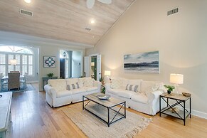 St Simons Island Vacation Rental: 5 Mi to Beach!