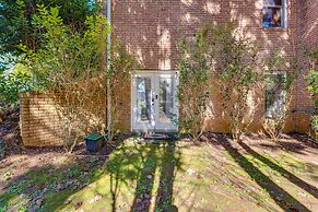 Cozy Georgia Apartment Near Theme Parks & Hiking!