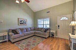Charming Getaway w/ Grill: 2 Mi to Newnan Square!