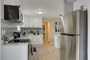 Riverdale Retreat w/ Private Pool & Game Room!