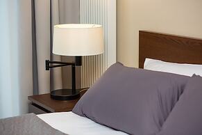 Royal Mennica Residence LUX by Renters