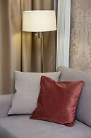 Royal Mennica Residence LUX by Renters