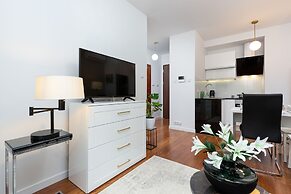 Royal Mennica Residence LUX by Renters