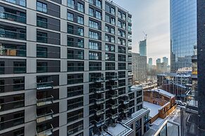 Royal Mennica Residence LUX by Renters