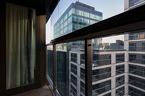 Royal Mennica Residence LUX by Renters