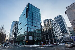 Royal Mennica Residence LUX by Renters