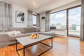 LUX Warsaw Apartment by Renters
