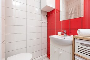 Elegant & Homely Apartment by Renters